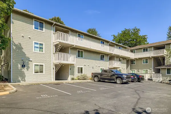 18200 73rd Ave Ne #A113, Kenmore, WA 98028