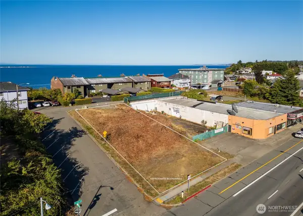 999 E 1st Street #10, Port Angeles, WA 98362