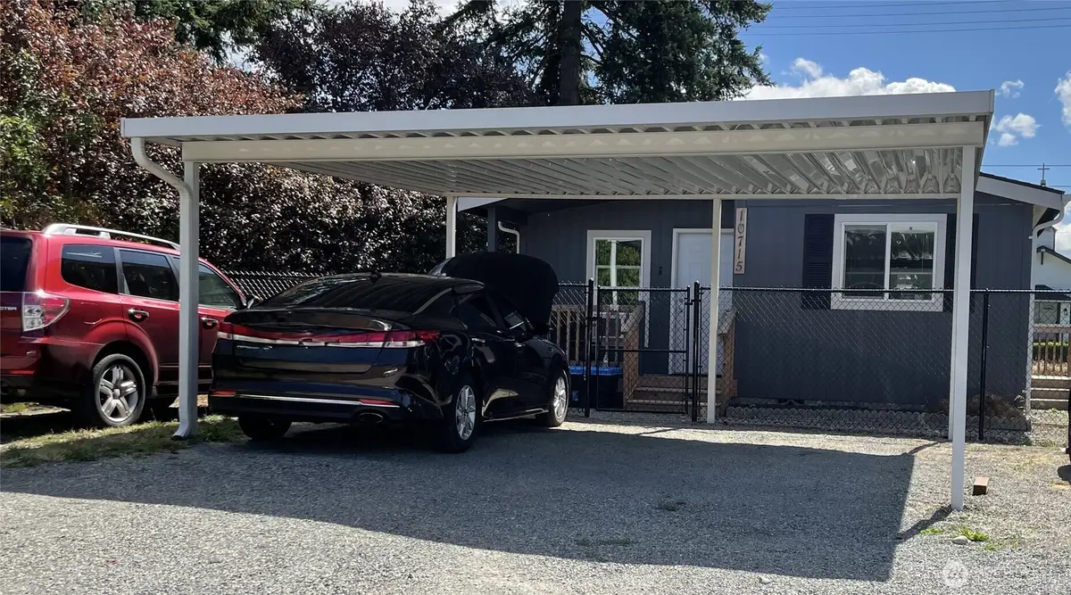 10715 9th Avenue Ct S, Tacoma, WA 98444 - Image #1