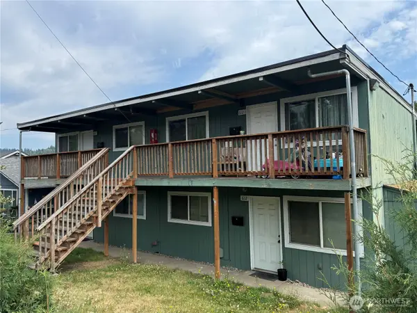 612 N 1st Avenue, Kelso, WA 98626