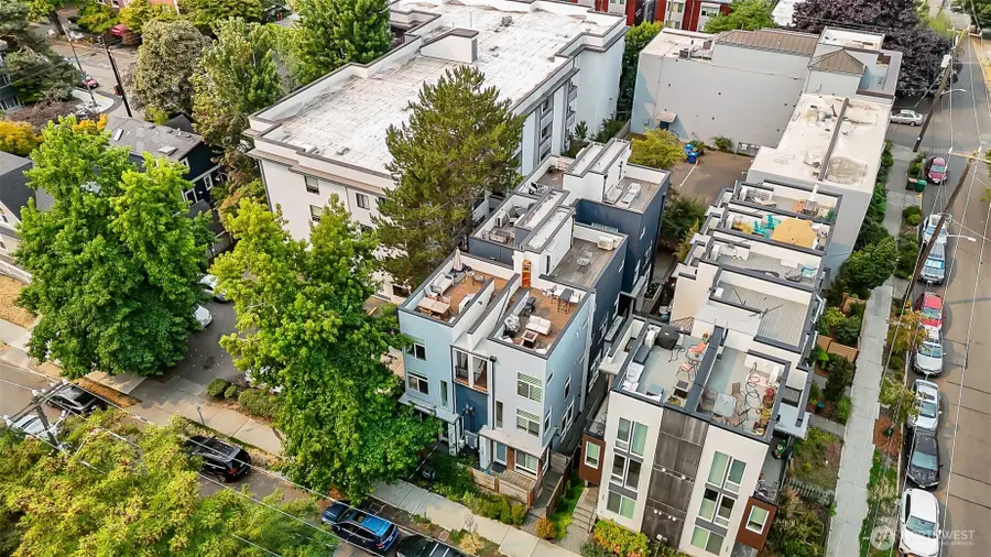 319 Malden Avenue E, Seattle, WA 98112 - Image #2