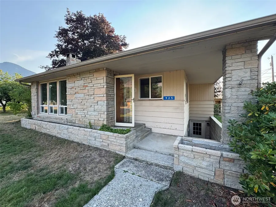 935 Madison Avenue, Darrington, WA 98241 - Image #3