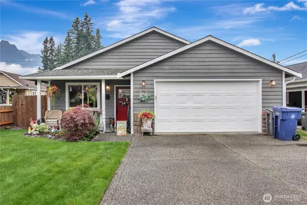 915 Givens Avenue, Darrington, WA 98241