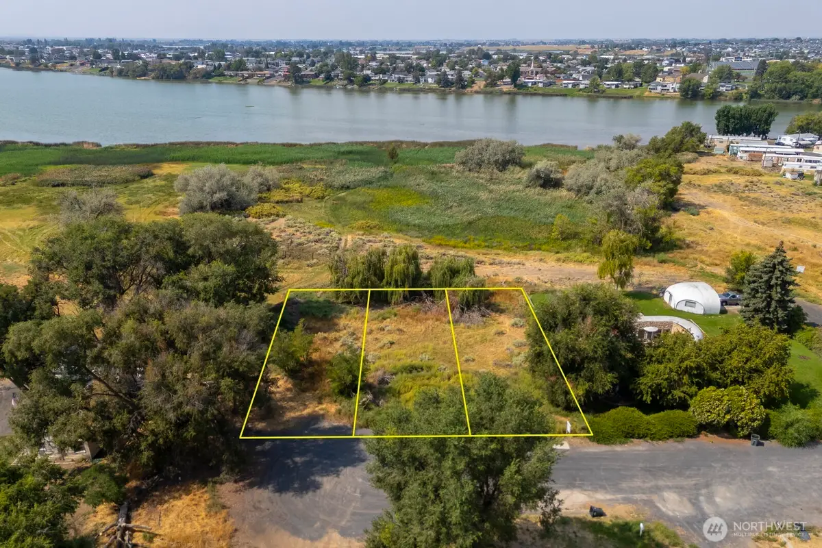 1012 Ashley Way S, Moses Lake, WA 98837 - Image #1