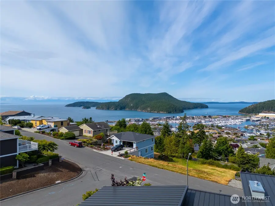 2016 Piper Circle, Anacortes, WA 98221 - Image #2