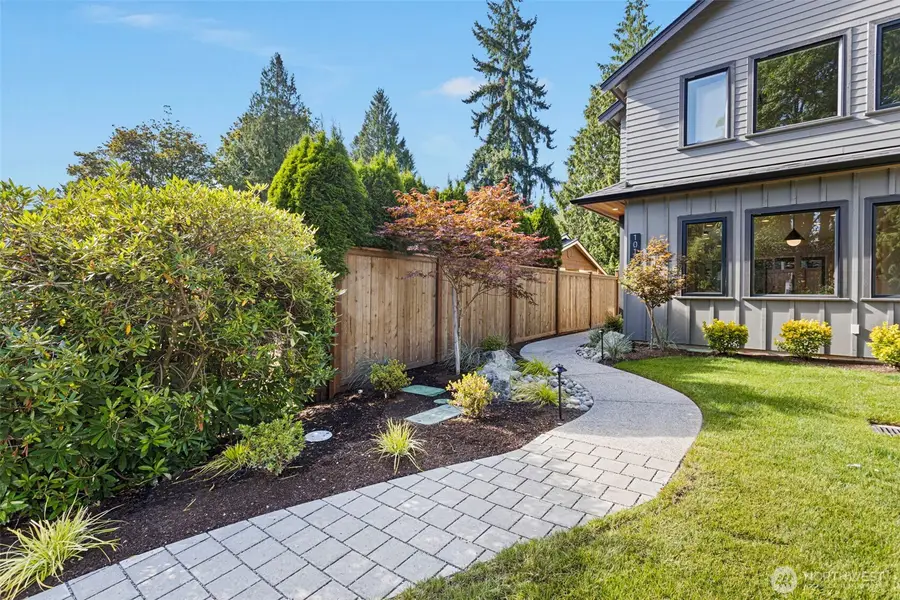 10168 NE 112th Place, Kirkland, WA 98033 - Image #3