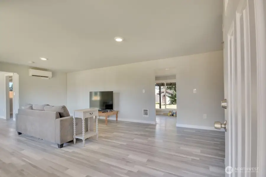 17001 4th Avenue S, Spanaway, WA 98387 - Image #3