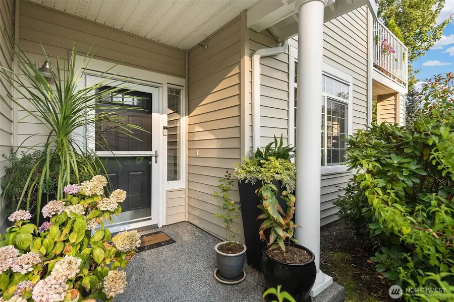 1855 Trossachs Boulevard Se #2402, Sammamish, WA 98075 - Image #3