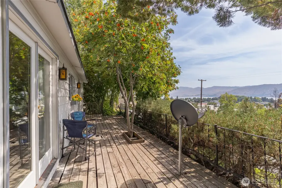 90 Furey Terrace, Manson, WA 98831 - Image #3