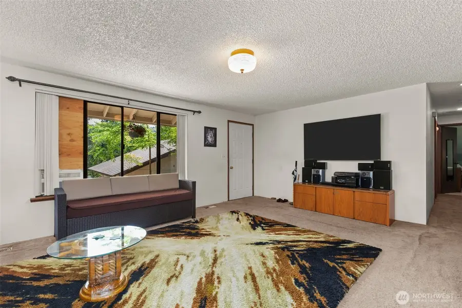 8480 Icicle Road, Leavenworth, WA 98826 - Image #2