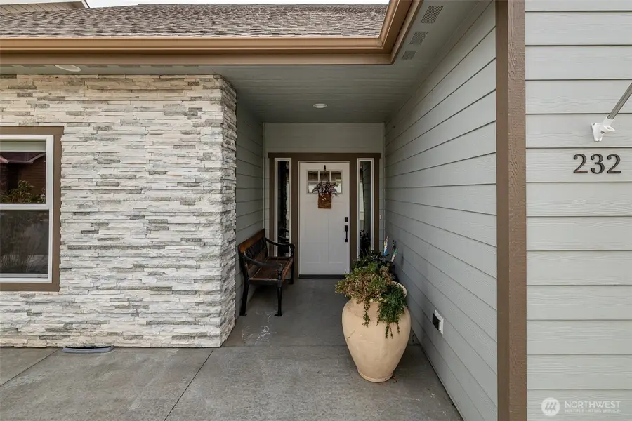 232 Solomon Loop Nw, East Wenatchee, WA 98802 - Image #3