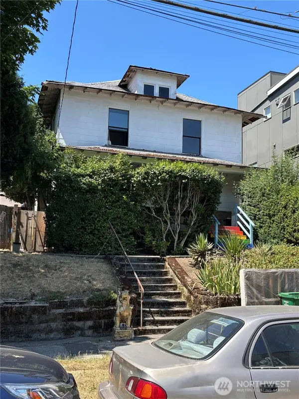 4309 Evanston Avenue N, Seattle, WA 98103