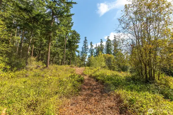 9999 Discovery Road, Port Townsend, WA 98368