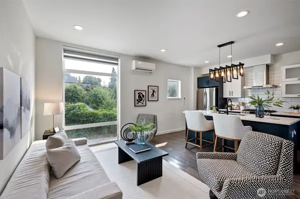 3609 S Findlay Street, Seattle, WA 98118