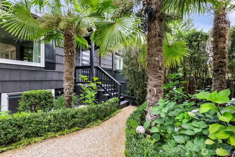 10303 15th Avenue Ne, Seattle, WA 98125 - Image #3