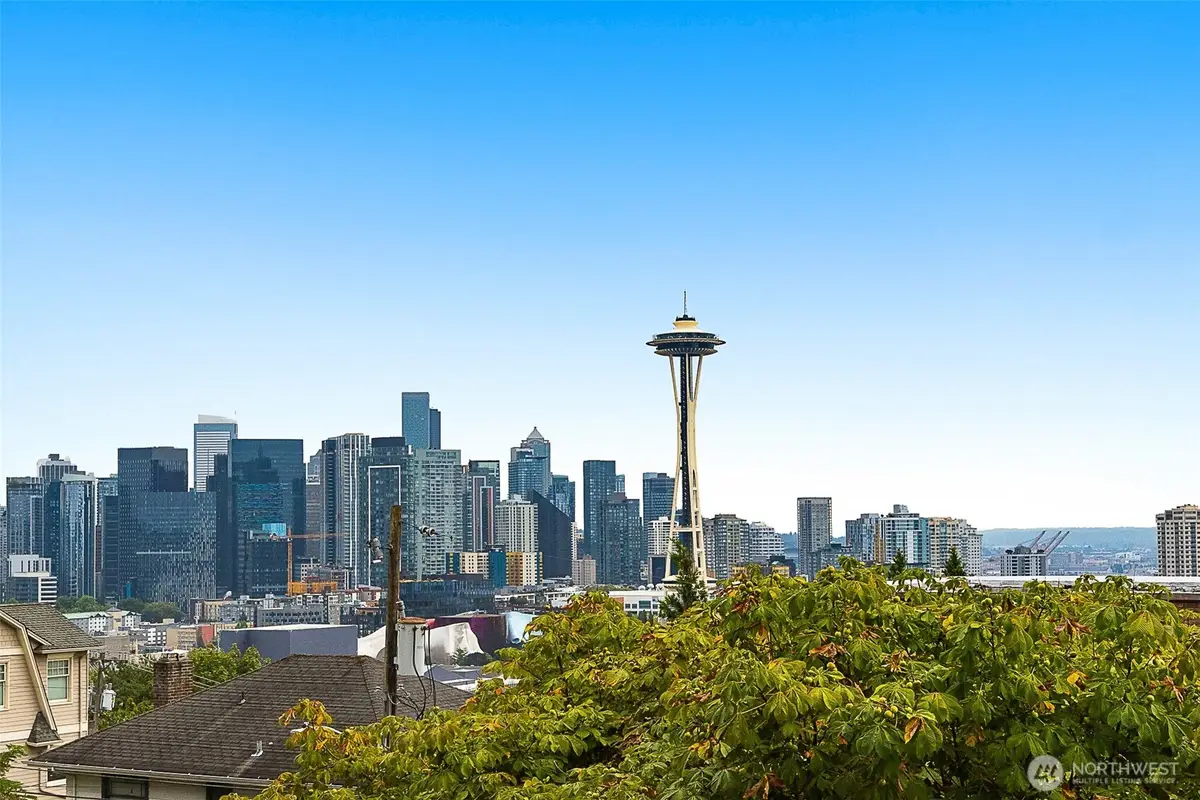 100 Ward Street #104, Seattle, WA 98109 - Image #1