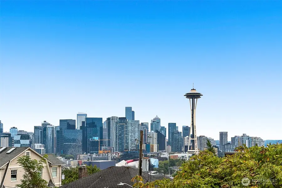 100 Ward Street #104, Seattle, WA 98109 - Image #2