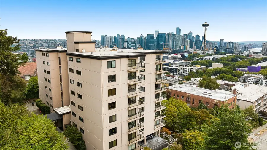 100 Ward Street #104, Seattle, WA 98109 - Image #3