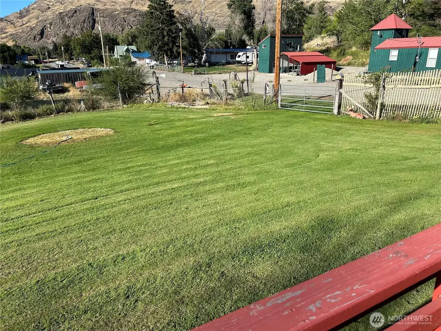 34 Main Street, Loomis, WA 98827 - Image #2