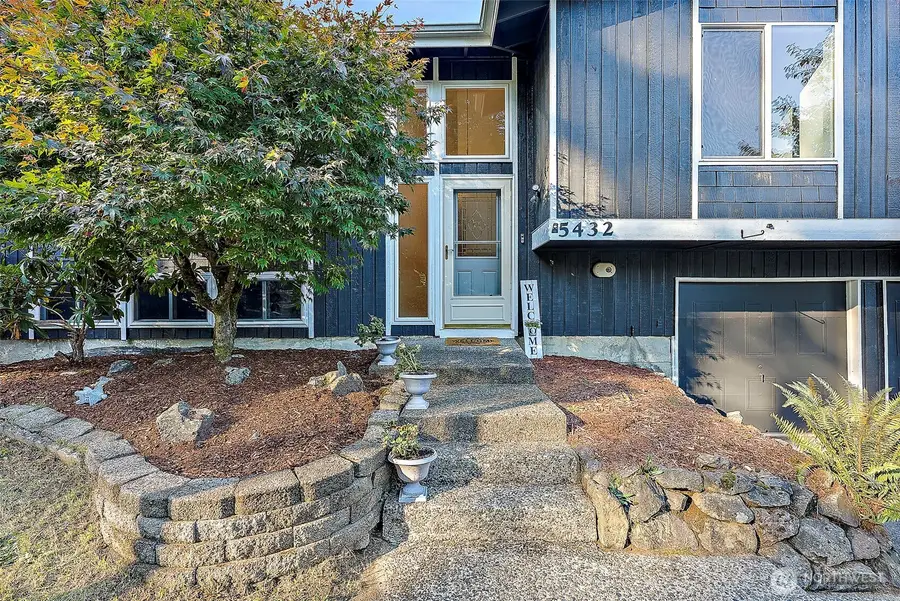 5432 Pineridge Court Ne, Bremerton, WA 98311 - Image #3