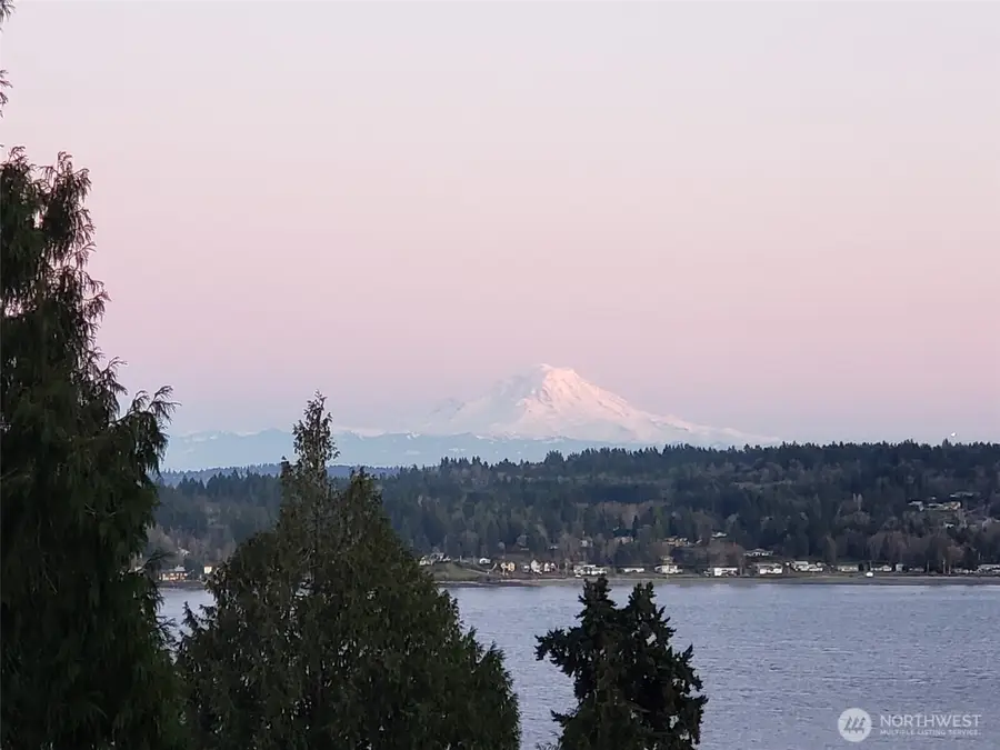 3620 NE Bahia Vista, Bremerton, WA 98310 - Image #2