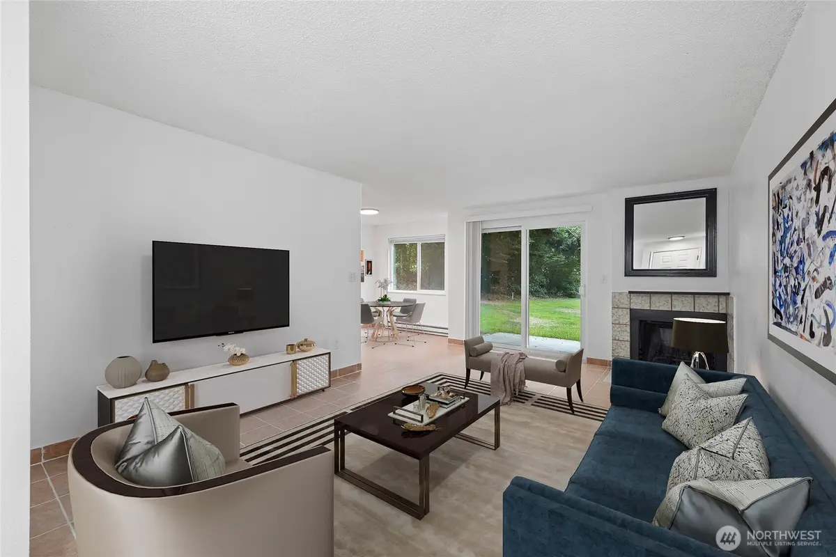 15280 Macadam Road S #E-101, Seattle, WA 98188 - Image #1