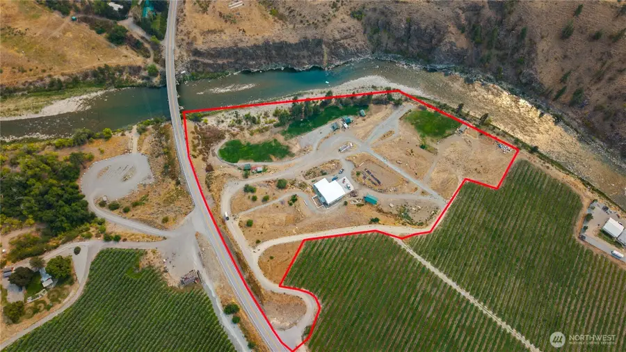 385 Highway 153, Pateros, WA 98846 - Image #3