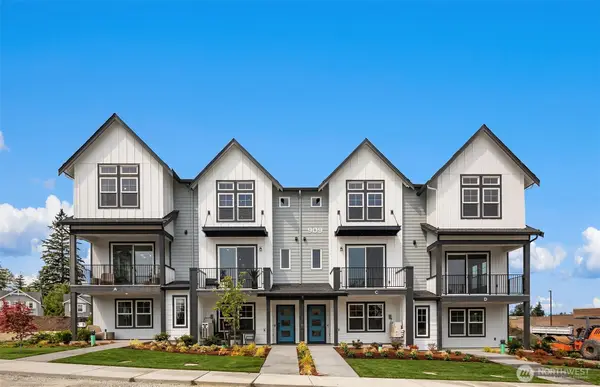 20347 NE 90th Drive #B, Bothell, WA 98011