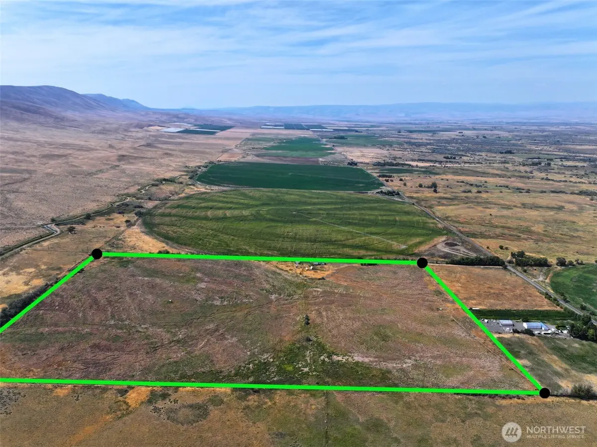 11334 Pumphouse Road, White Swan, WA 98952 - Image #1