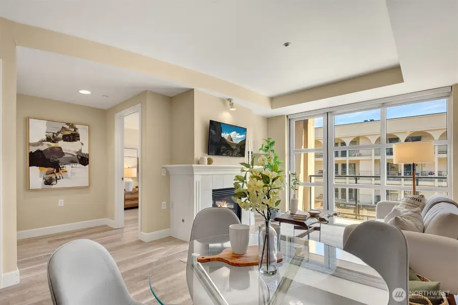 10047 Main Street #305, Bellevue, WA 98004 - Image #3