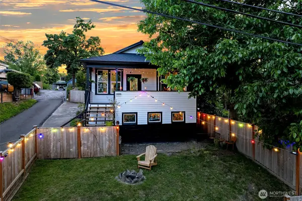 13027 40th Avenue S, Tukwila, WA 98168