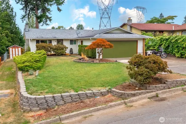 12624 SE 202nd Place, Kent, WA 98031