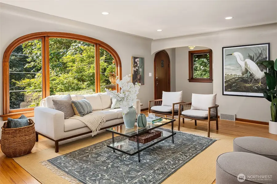 3322 E Terrace Street, Seattle, WA 98122 - Image #2