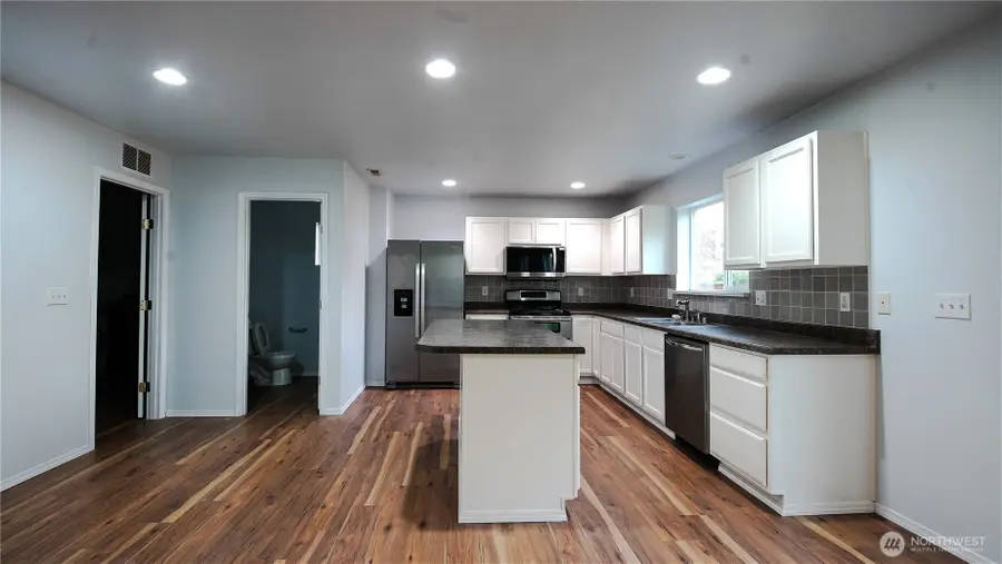 2221 119th Drive Se, Lake Stevens, WA 98258 - Image #3