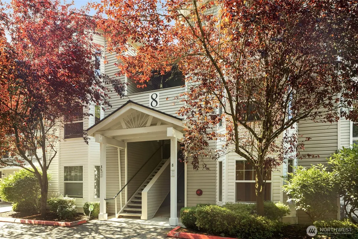 2001 120th Place Ne #8-104, Everett, WA 98208 - #1