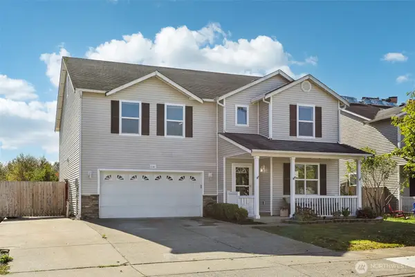 114 Weaver Street Ne, Orting, WA 98360