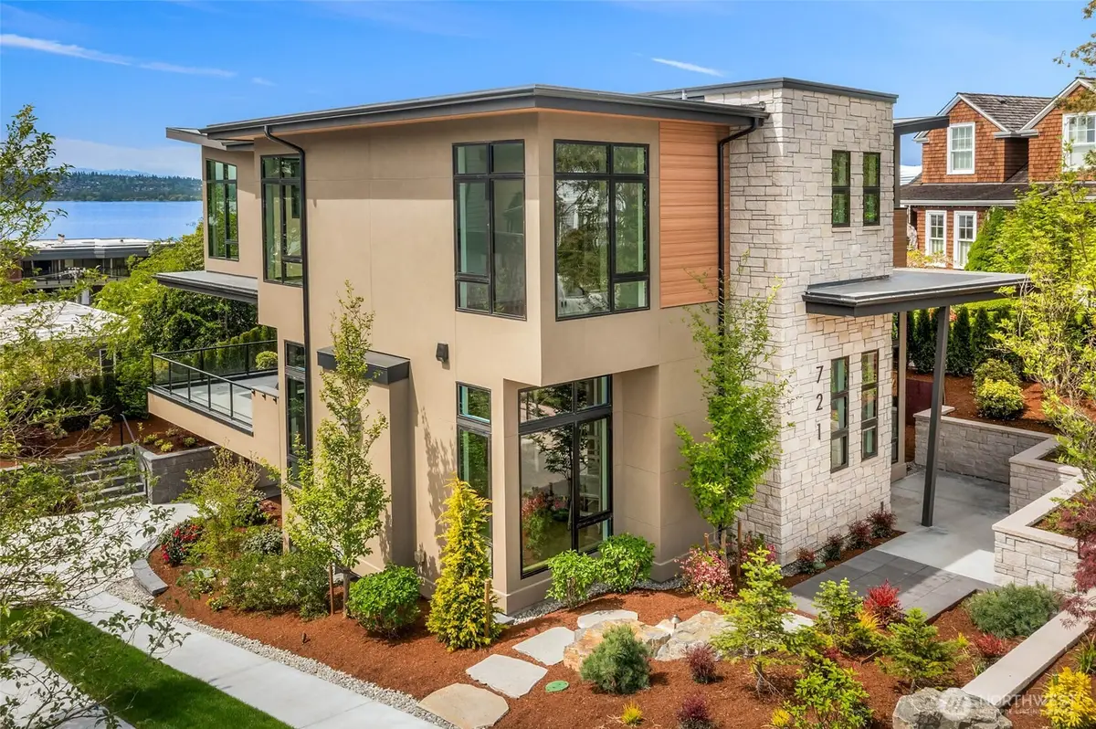 721 2nd Street S, Kirkland, WA 98033 - Image #1