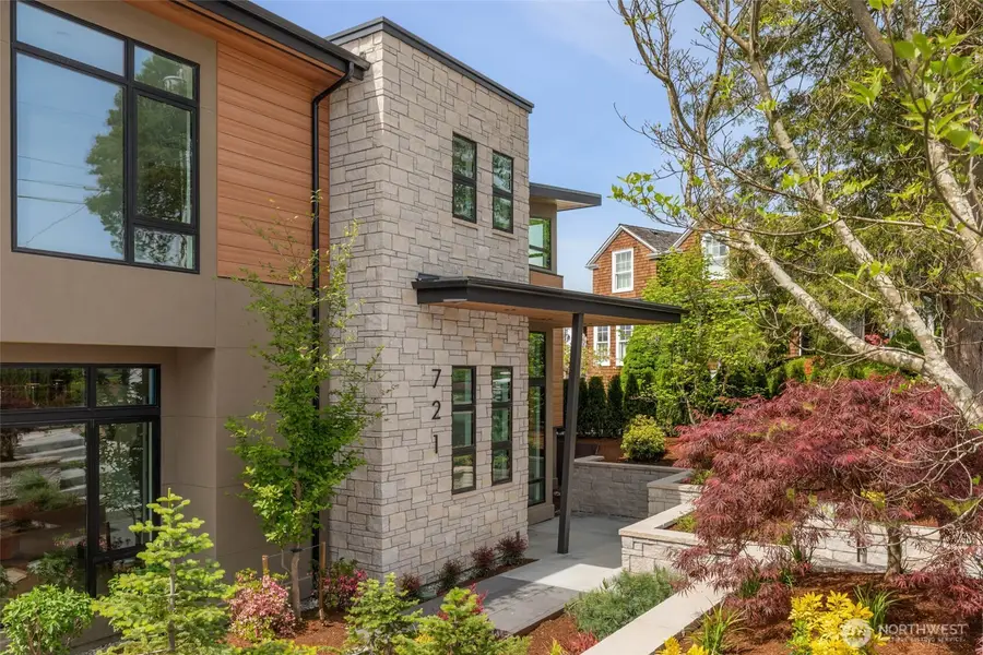 721 2nd Street S, Kirkland, WA 98033 - Image #2