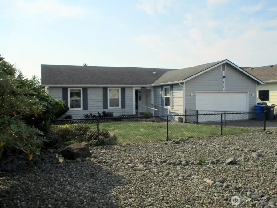 255 Canal Drive Ne, Ocean Shores, WA 98569 - Image #2