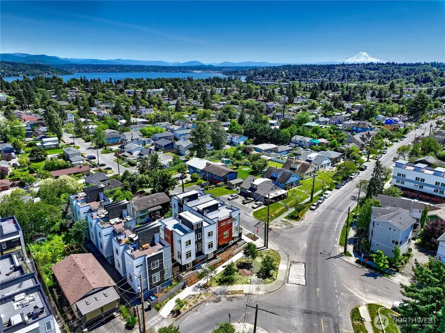 4302 S Holden Street, Seattle, WA 98118 - Image #3