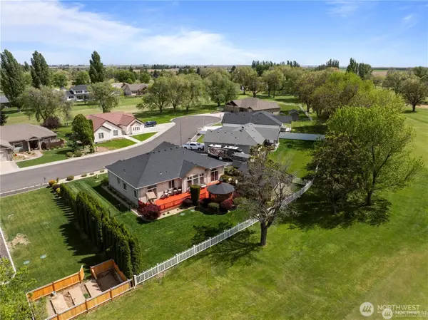 19242 Quail Way Nw, Soap Lake, WA 98851