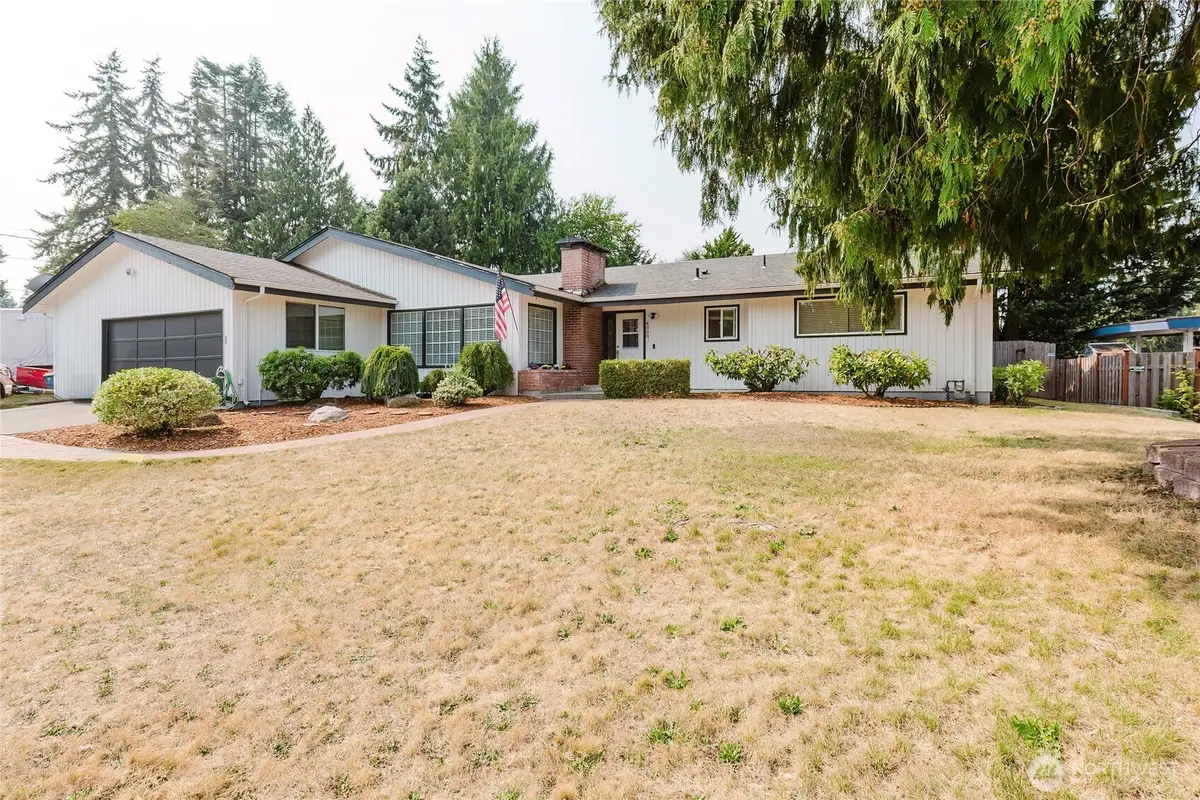 4000 Country Lane Nw, Bremerton, WA 98312 - Image #1