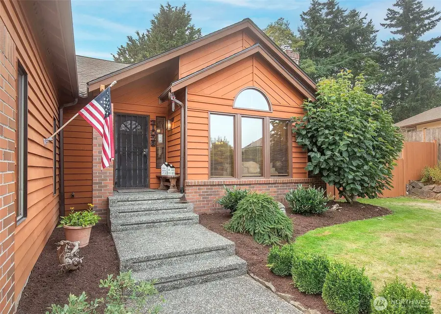 21028 36th Place W, Lynnwood, WA 98036 - Image #3