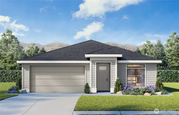 579 S Perry Avenue, East Wenatchee, WA 98802