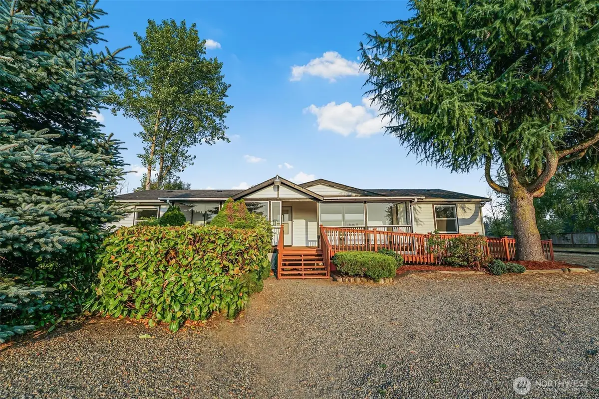 17710 Albany Street Sw, Rochester, WA 98579 - Image #1