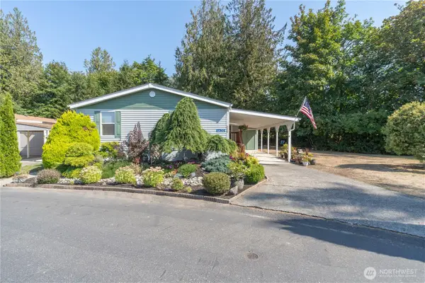 6630 NE Aquarius Lane, Bremerton, WA 98311