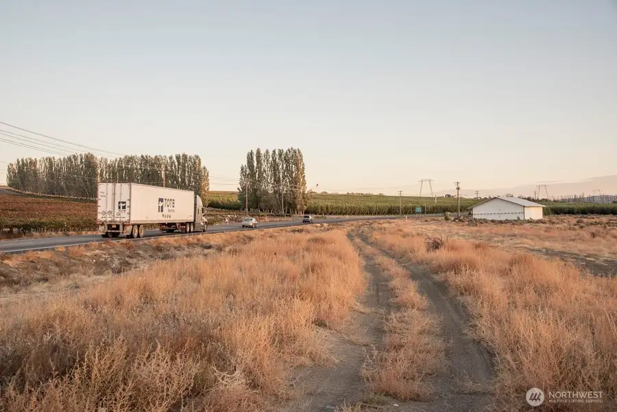 23564 Highway 243 S, Mattawa, WA 99349 - Image #3