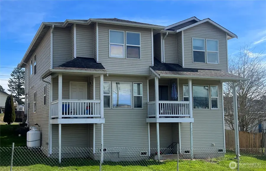 2905 11th Street #A-D, Everett, WA 98201 - Image #2