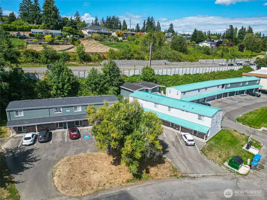 8755 Shore Place Nw, Silverdale, WA 98383 - Image #2