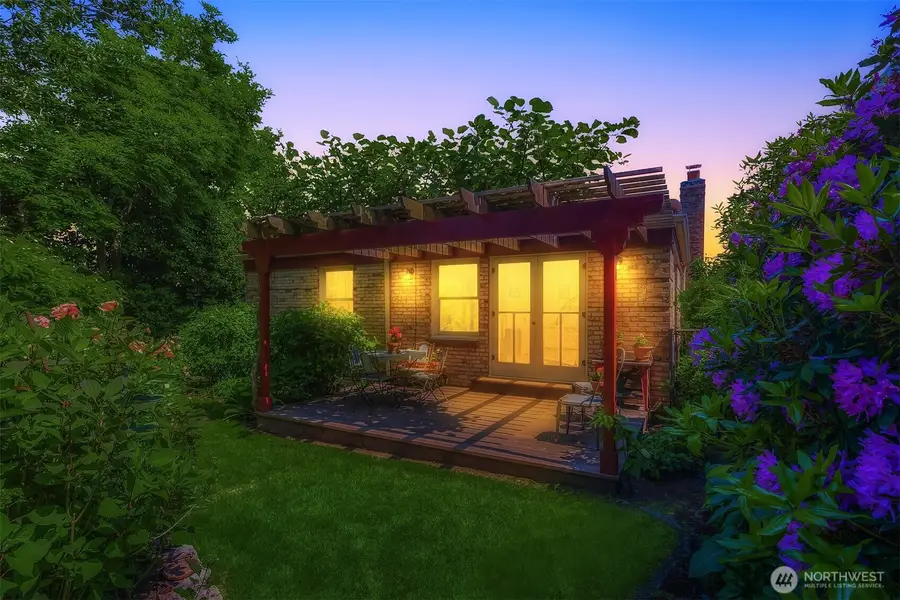 6045 Seward Park Avenue S, Seattle, WA 98118 - Image #3